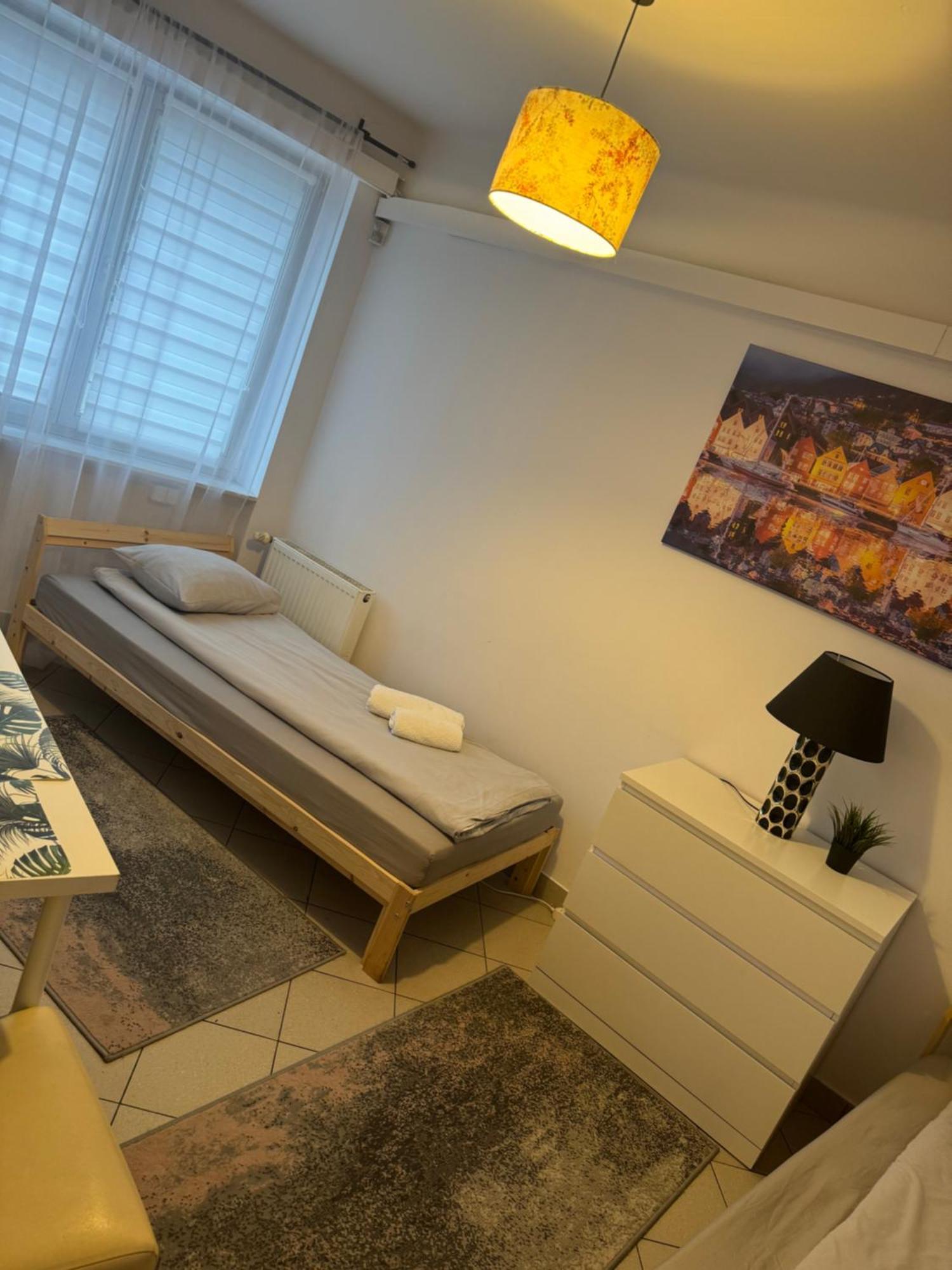Esa Home วอร์ซอ ภายนอก รูปภาพ